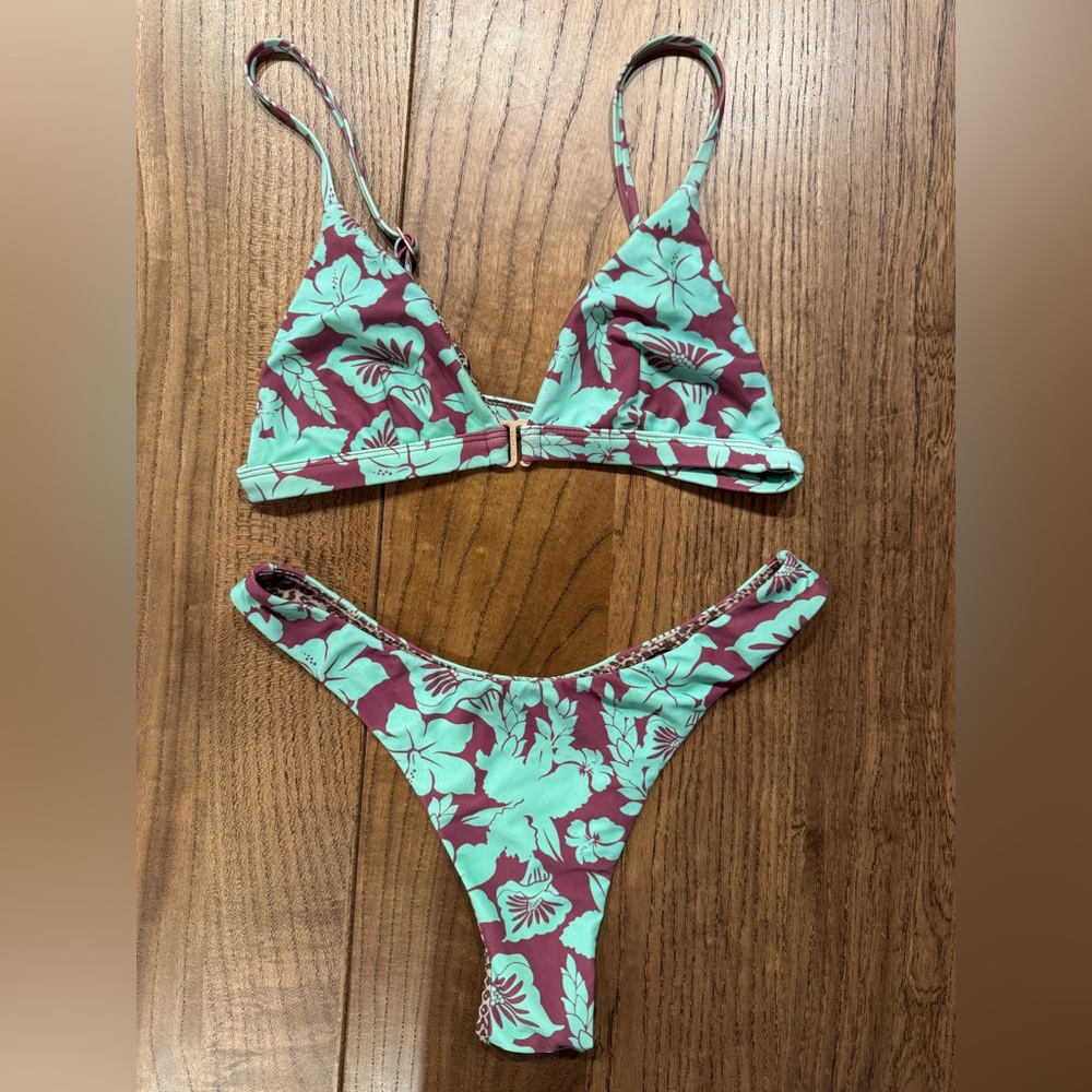 Acacia Swimwear set in piha print